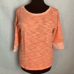 Columbia Coastal 3/4 sleeve textured top. Size Small